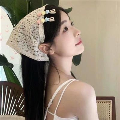 眼神阳光的男孩